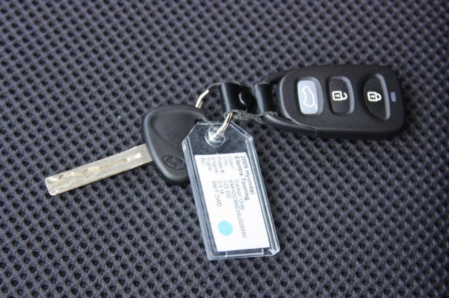  Hyundai Elantra Touring 2008 года  (фото 77 из 118)